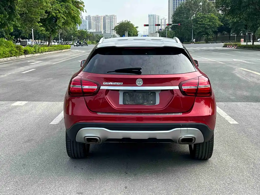 Mercedes-Benz GLA — миниатюра 5