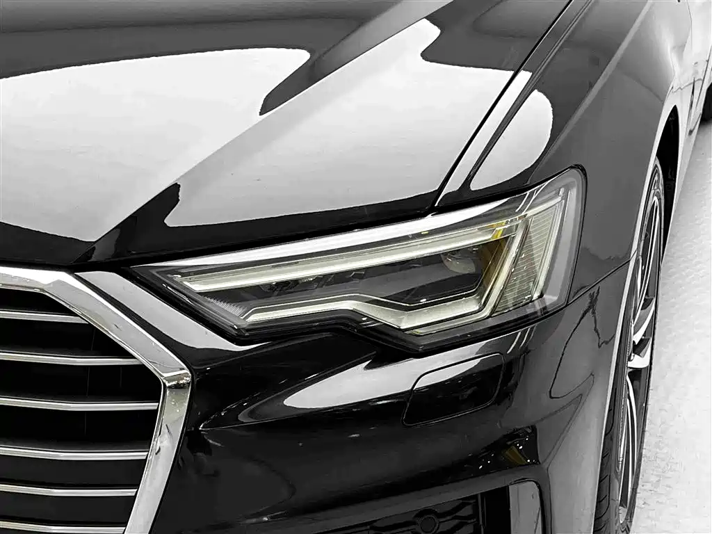 Audi A6L — миниатюра 5