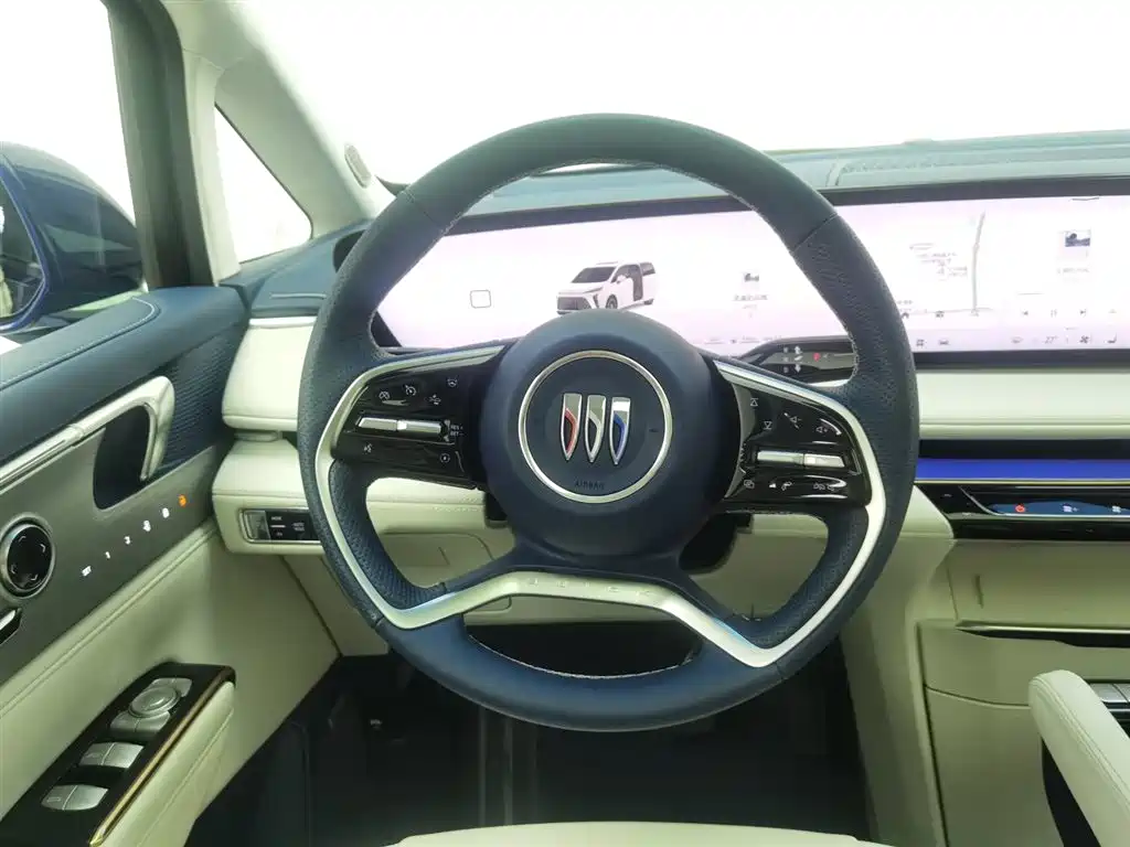 BUICK GL8 NEW ENERGY