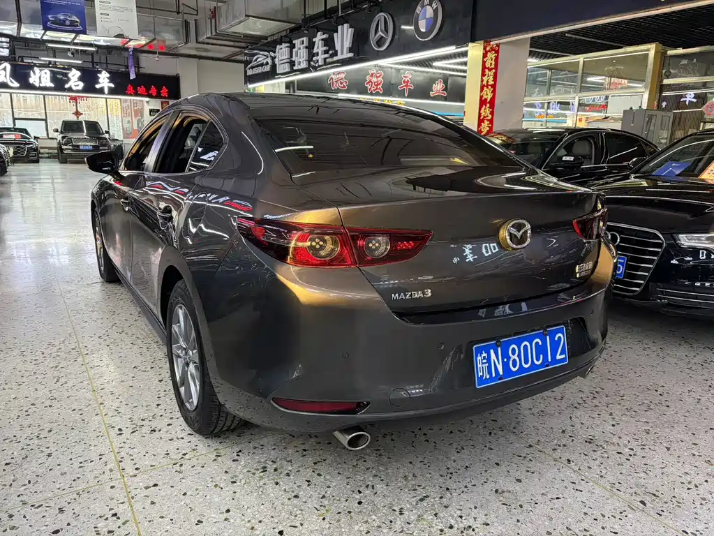 MAZDA 3 ANGKESAILA