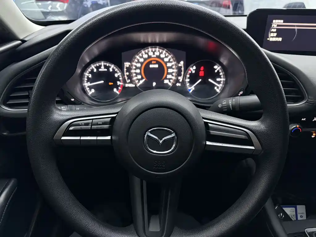 MAZDA 3 ANGKESAILA