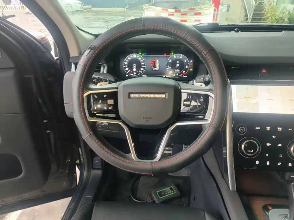 Land Rover Discovery Sport — миниатюра 11