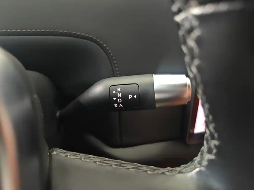 Li Auto Li L8 — миниатюра 14