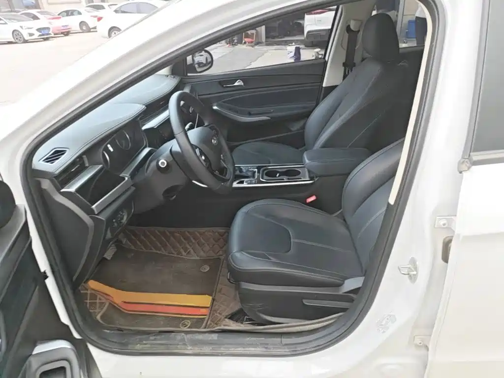 Chery Arrizo 5 — миниатюра 15