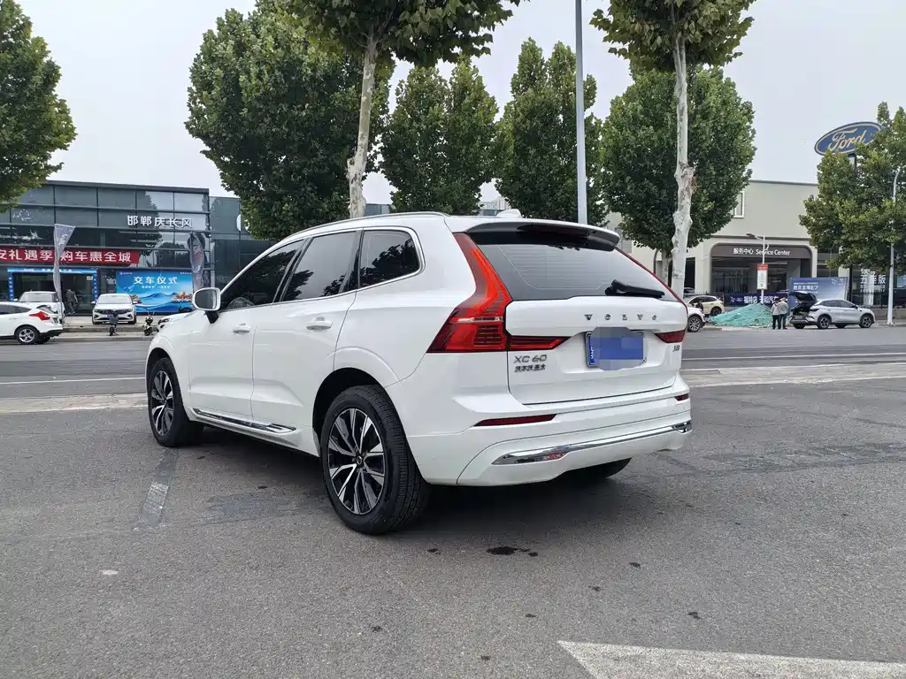 Volvo XC60 — миниатюра 10