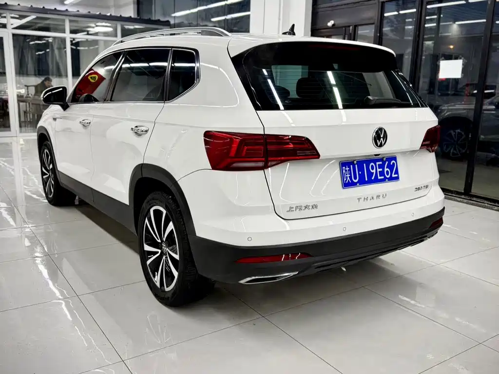 VOLKSWAGEN TUYUE