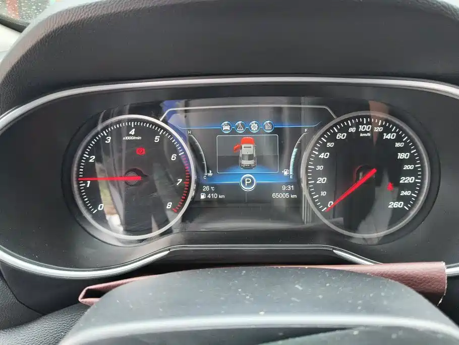 Hongqi Hongqi H5 — миниатюра 14