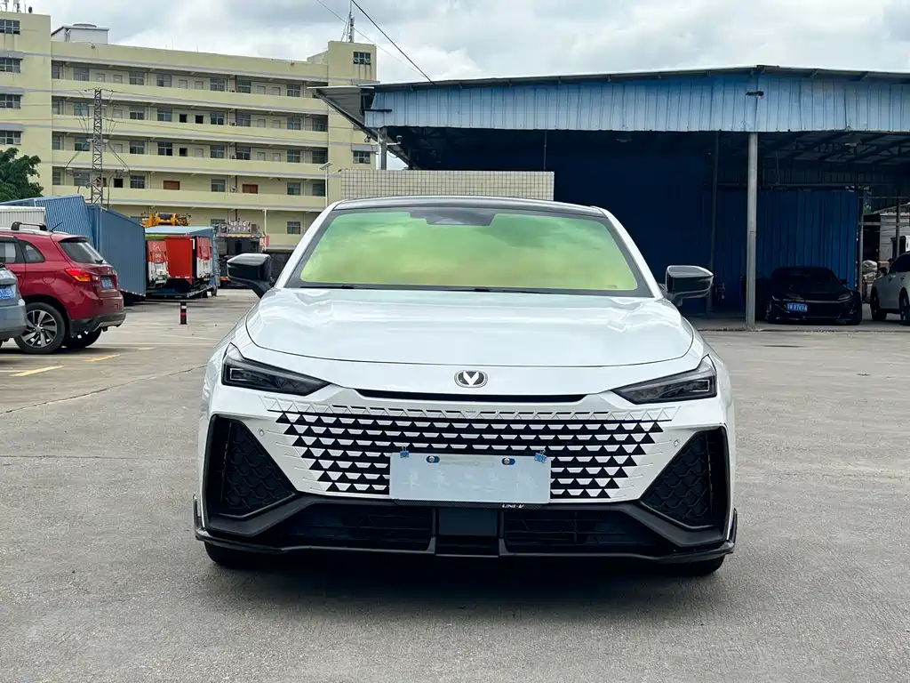Changan UNI-V 2024 2.0T