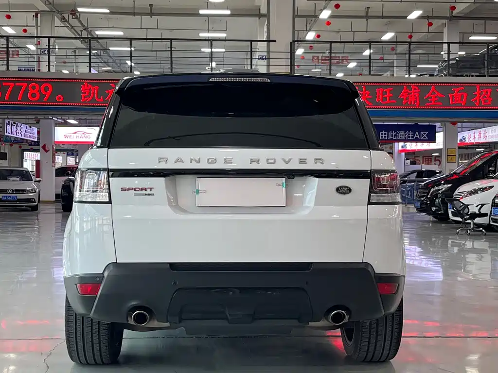Land Rover Sport — миниатюра 7