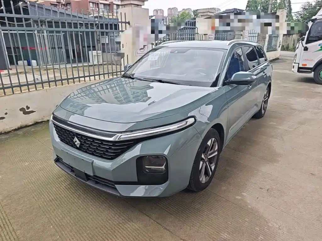 Baojun Valli — миниатюра 2