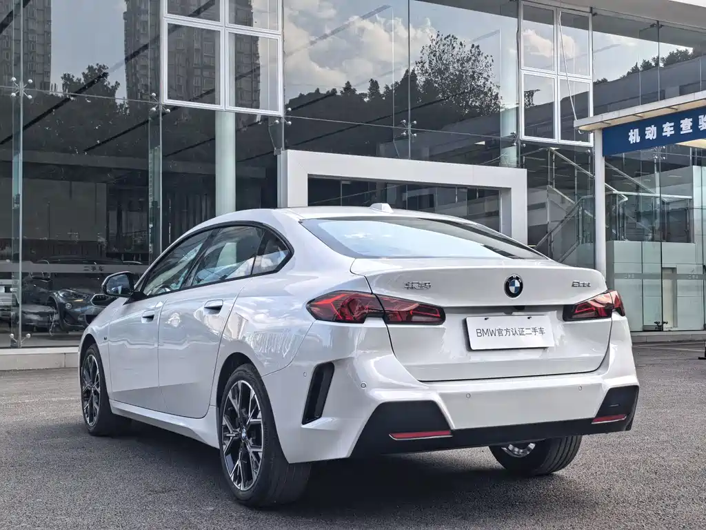 BMW 2 Series 2 2025 225L M Sport