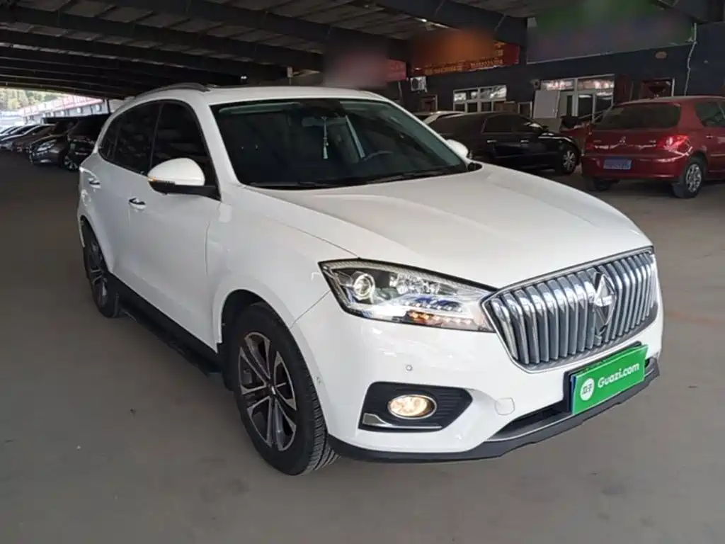 Borgward BX7 — миниатюра 4