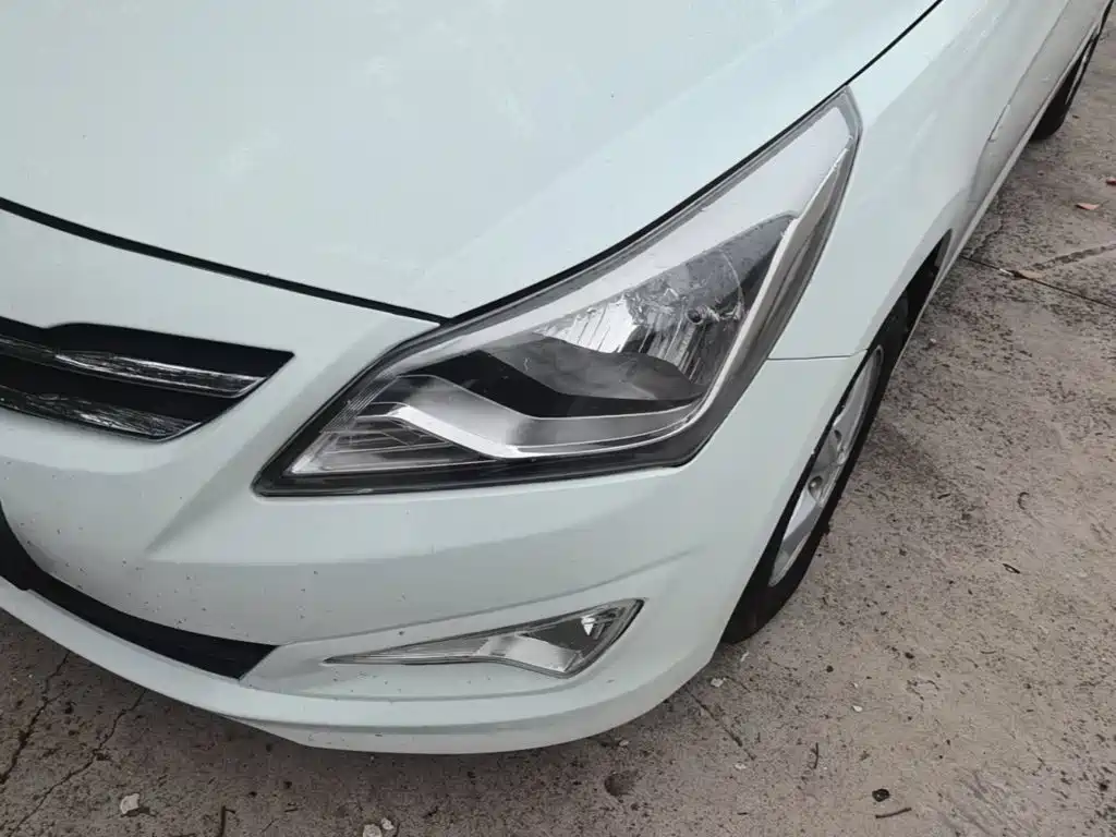 Hyundai Verna — миниатюра 24