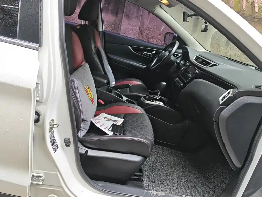 Nissan Qashqai — миниатюра 8
