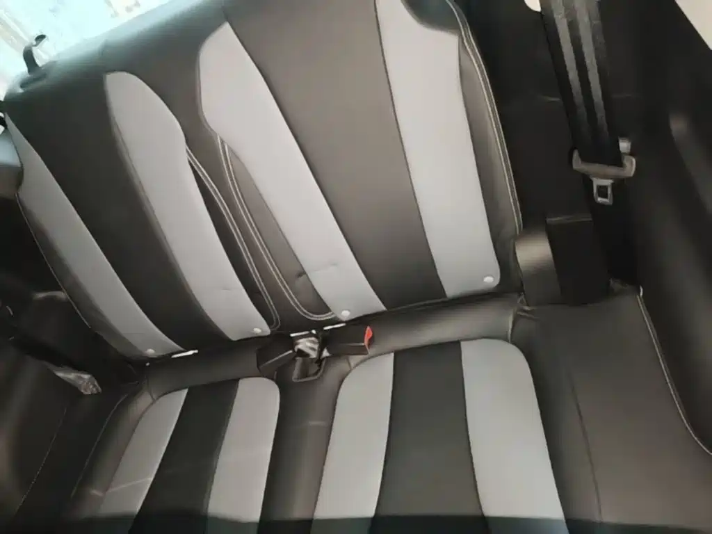 Roewe Clever — миниатюра 17