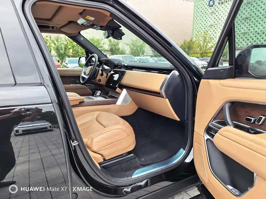 Land Rover Range Rover — миниатюра 11