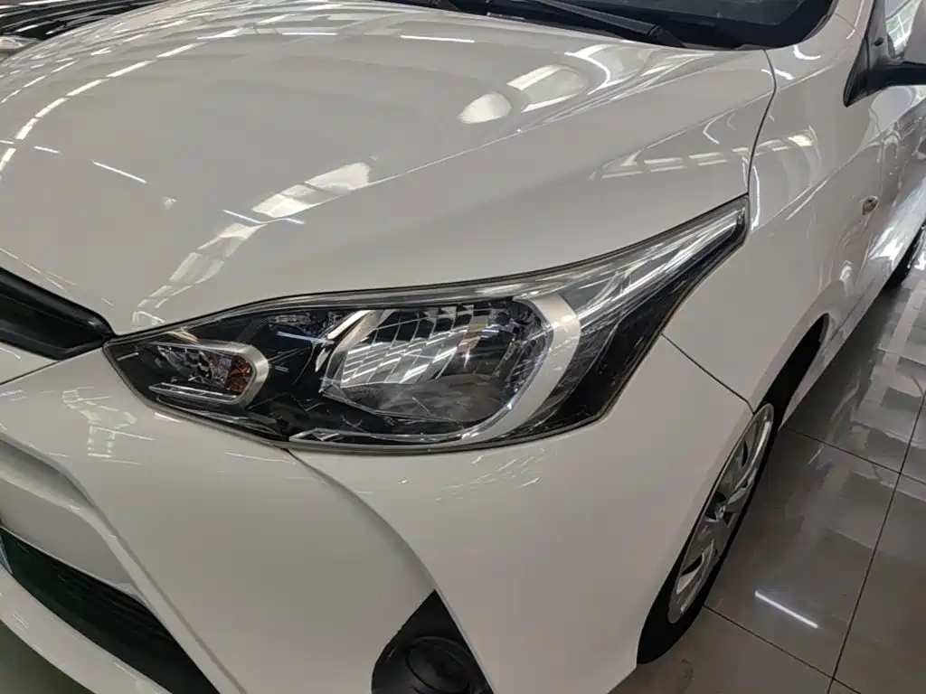 Toyota Yaris L — миниатюра 24