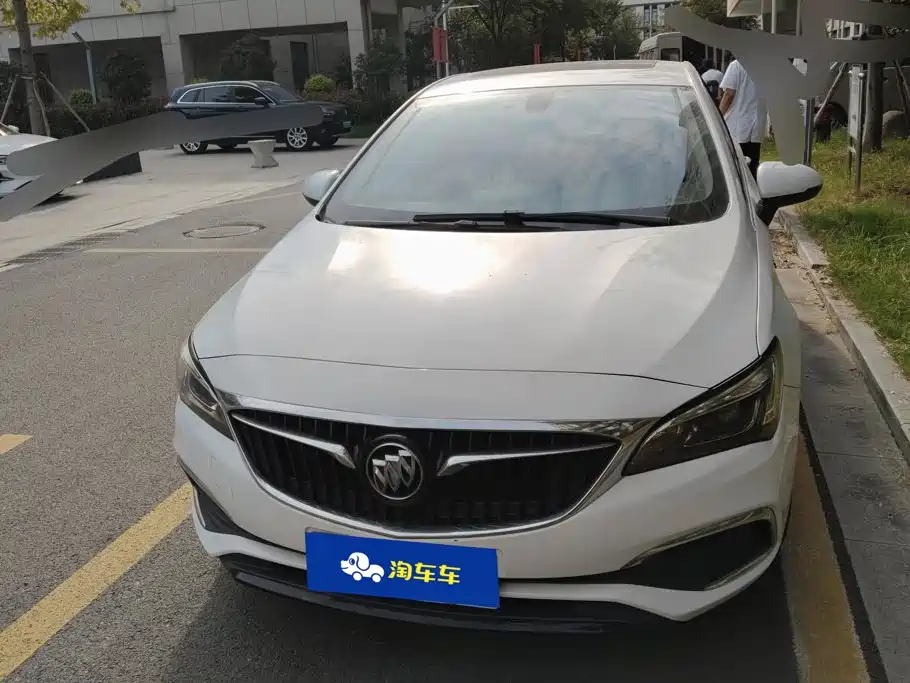Buick Verano — миниатюра 2