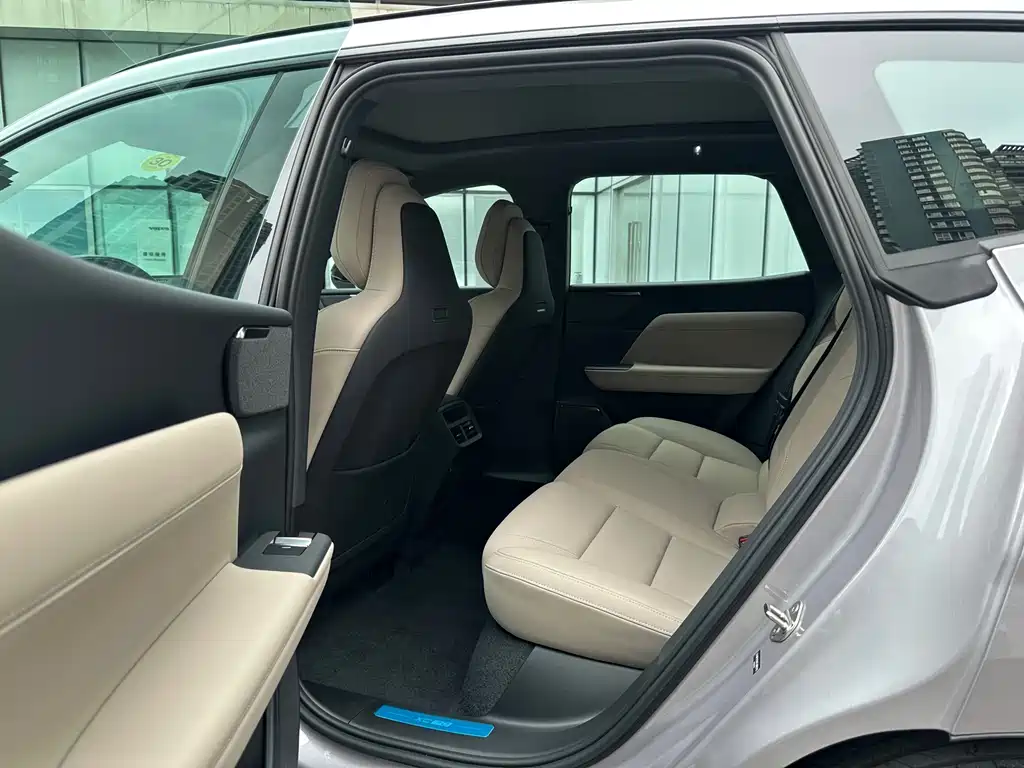 Volvo XC70 PHEV 4WD Ultra Long Range Core, фото 9