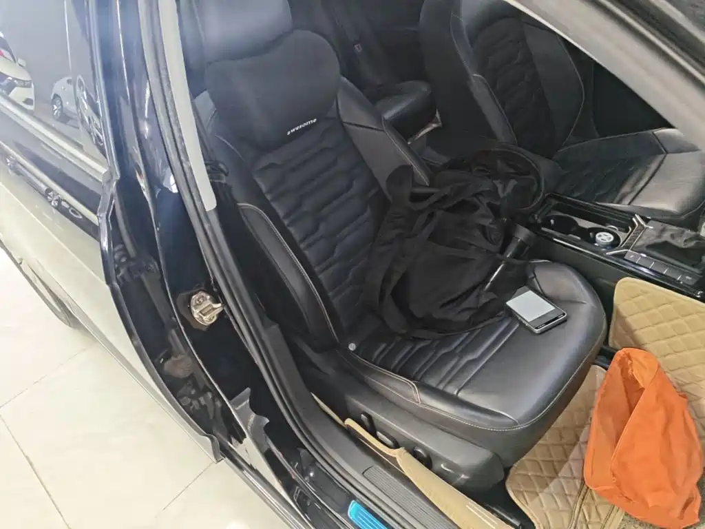 Volkswagen Passat — миниатюра 25