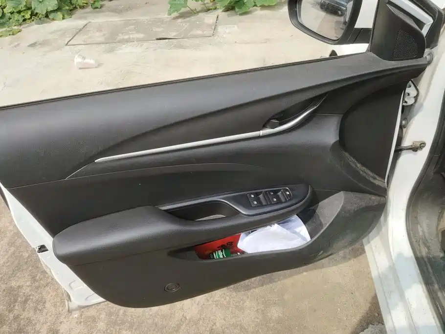Buick Excelle — миниатюра 7
