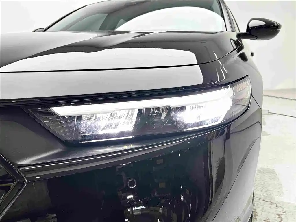 Honda Accord — миниатюра 5