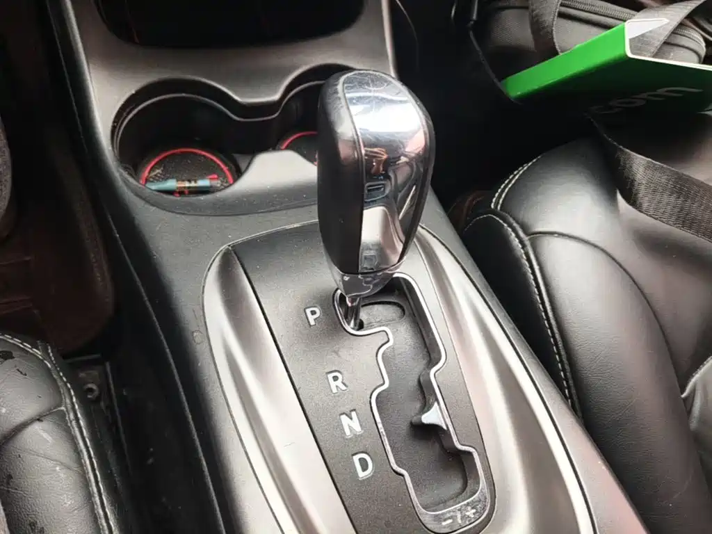 Dodge Journey — миниатюра 14