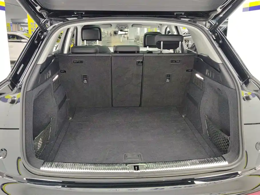 Audi Q5L 2022 40T Luxury