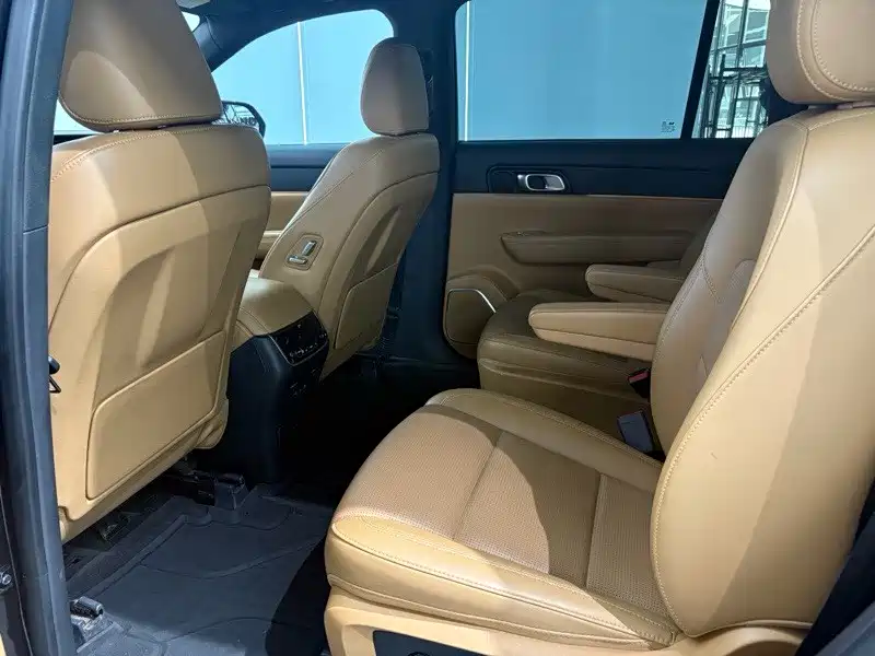 Li Auto Li ONE — миниатюра 8