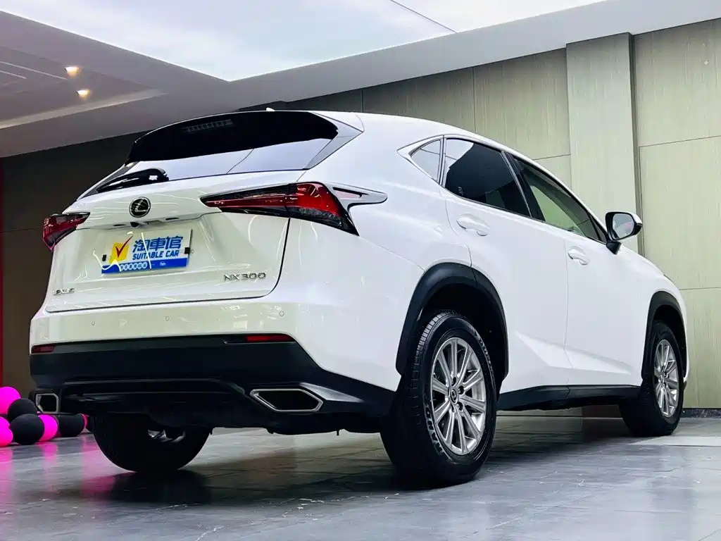 Lexus NX — миниатюра 4