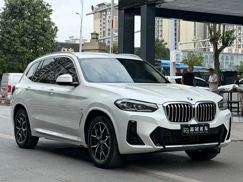 BMW X3 — миниатюра 3