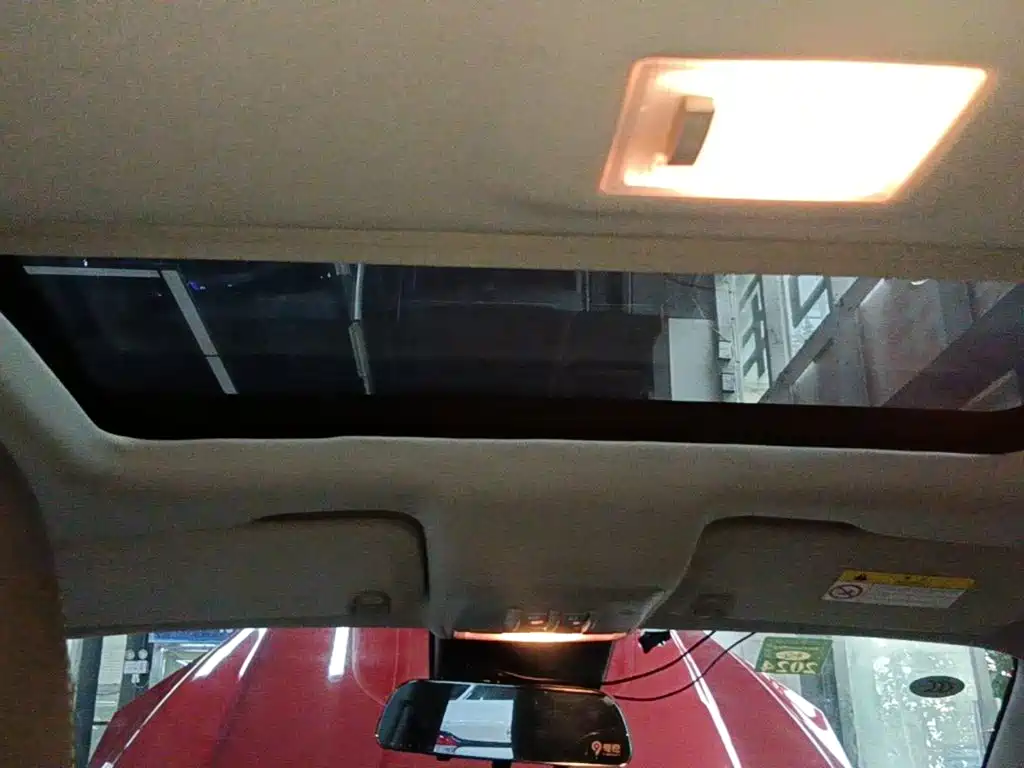 Chevrolet Trax — миниатюра 18