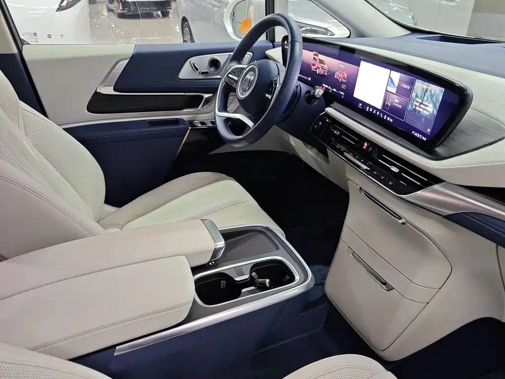Buick Century 2023 2.0T мест