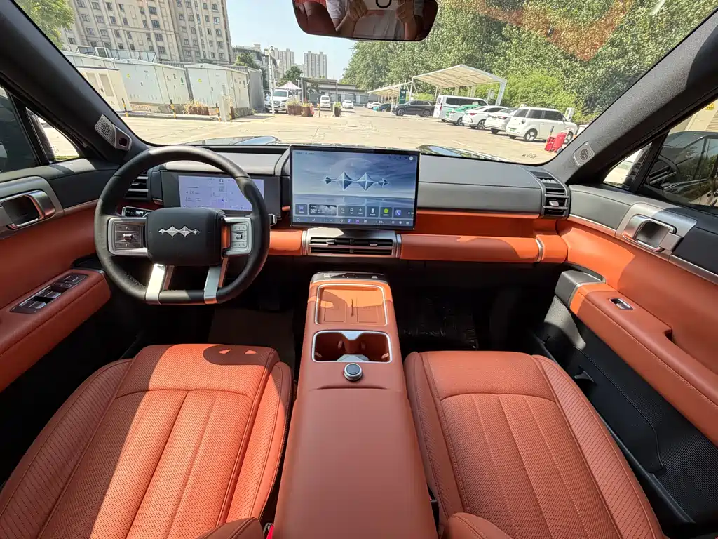 Fangchengbao Leopard 7 7 2025 190KM Ultra