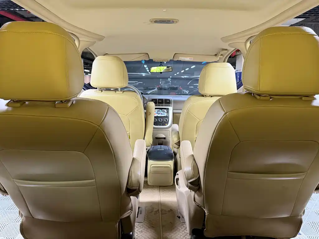 Buick GL8 — миниатюра 35