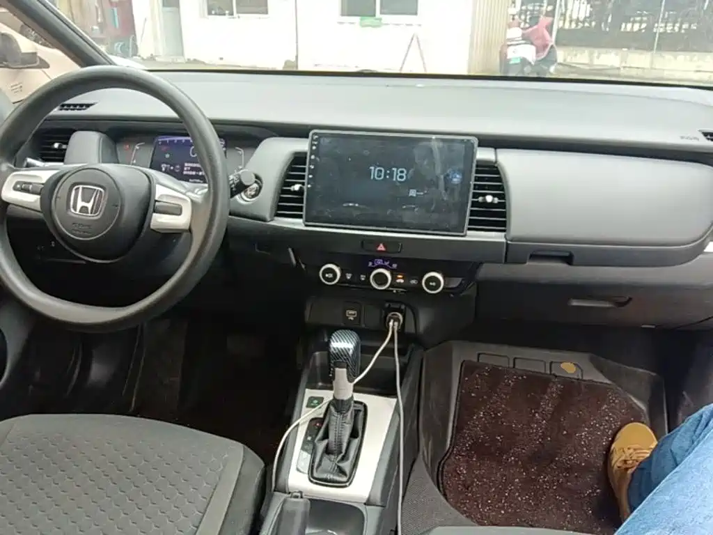 Honda Fit — миниатюра 10