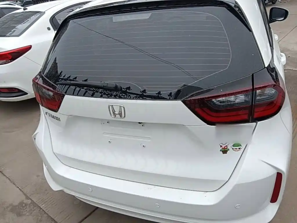 Honda Fit — миниатюра 6
