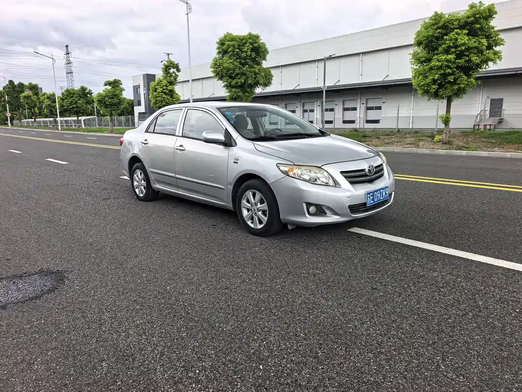 Toyota Corolla — миниатюра 3