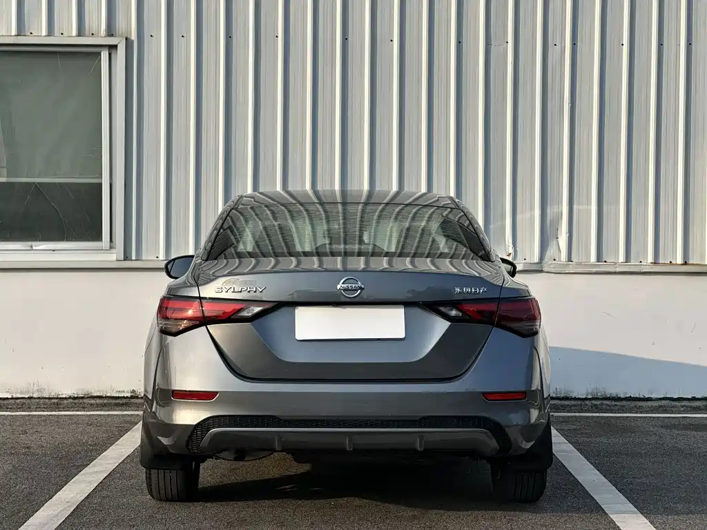 Nissan Sylphy — миниатюра 8