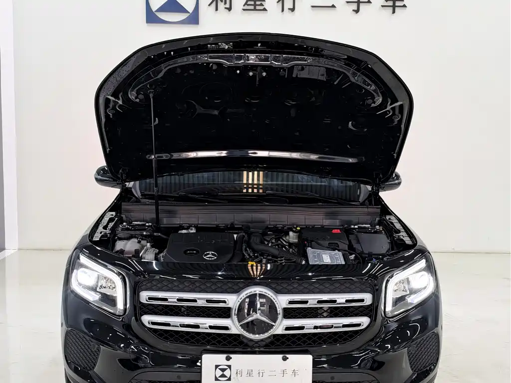 Mercedes-Benz GLB — миниатюра 14