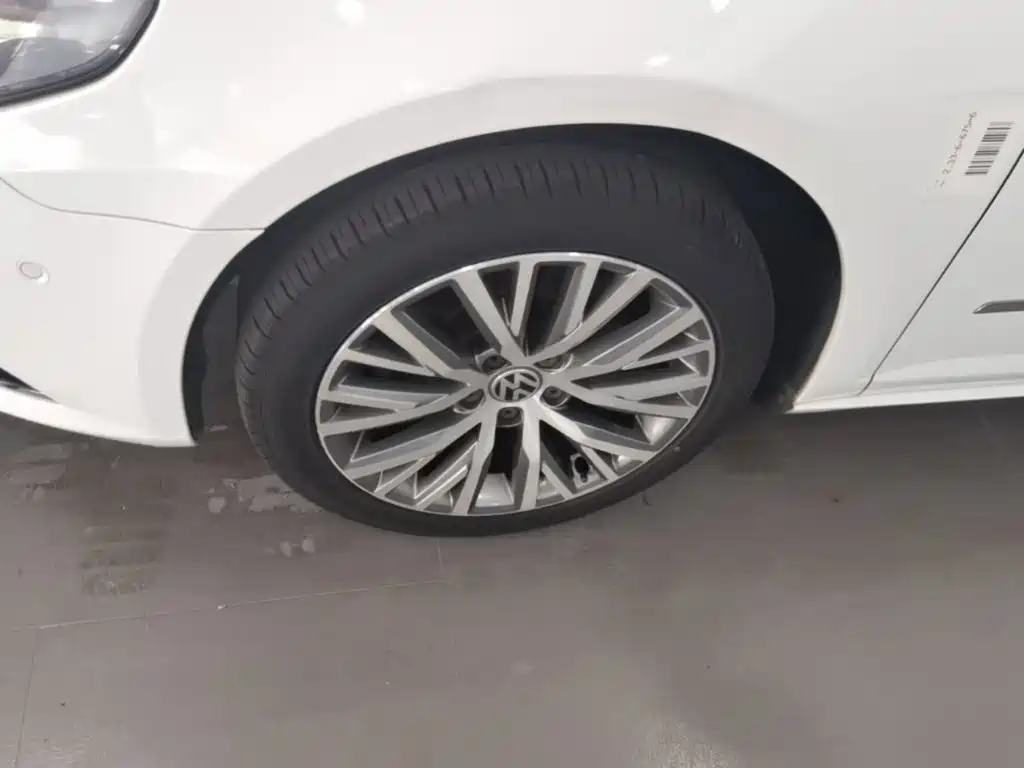 Volkswagen CC — миниатюра 23