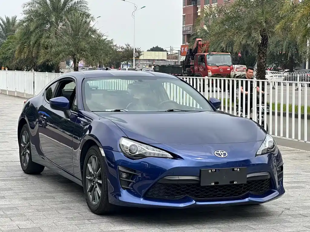 Toyota 86 — миниатюра 3