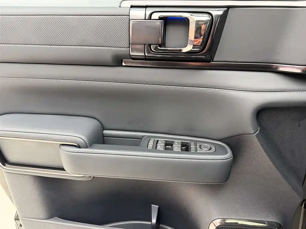 FANG CHENG BAO LEOPARD 5