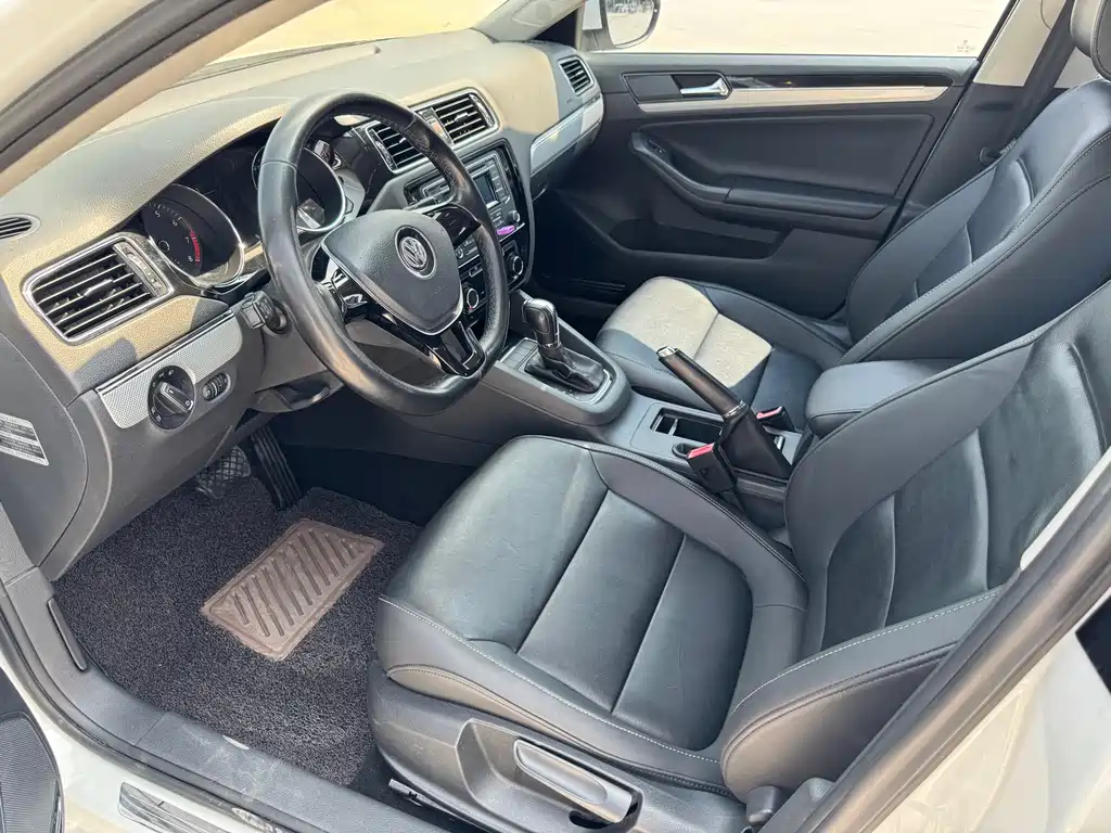 Volkswagen Sagitar — миниатюра 8