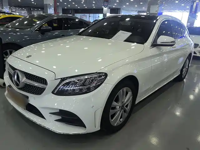 MERCEDES BENZ C CLASS