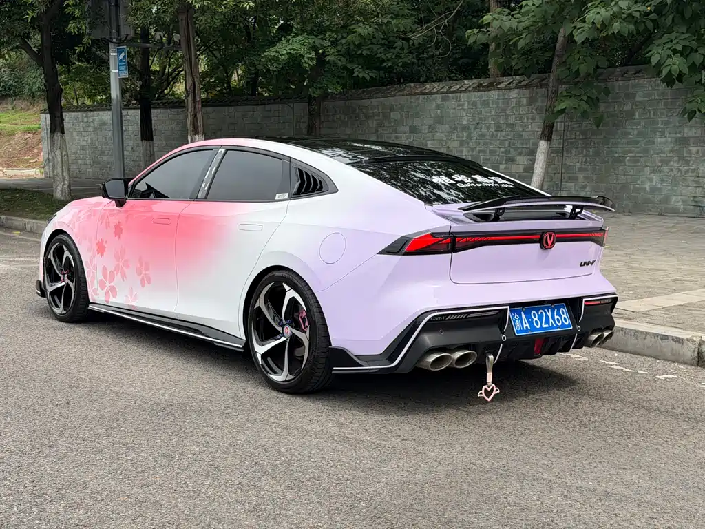 Changan UNI-V 2023 1.5T Sport