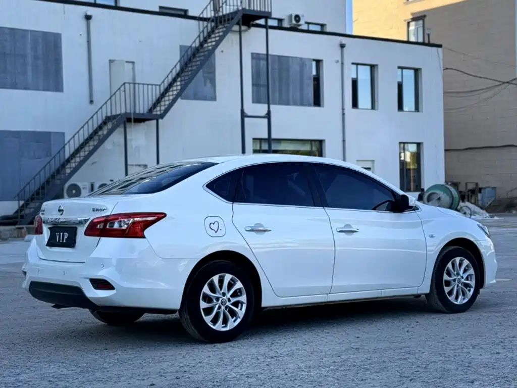 Nissan Sylphy — миниатюра 9