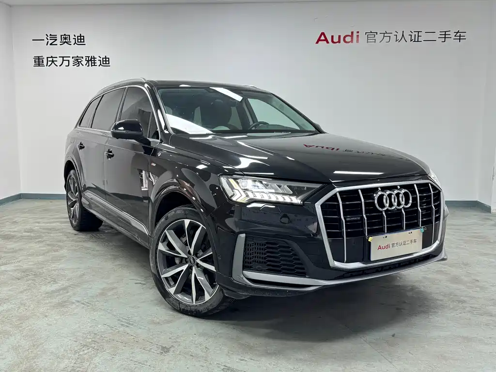 Audi Q7 2023 55 TFSI quattro S line Sport