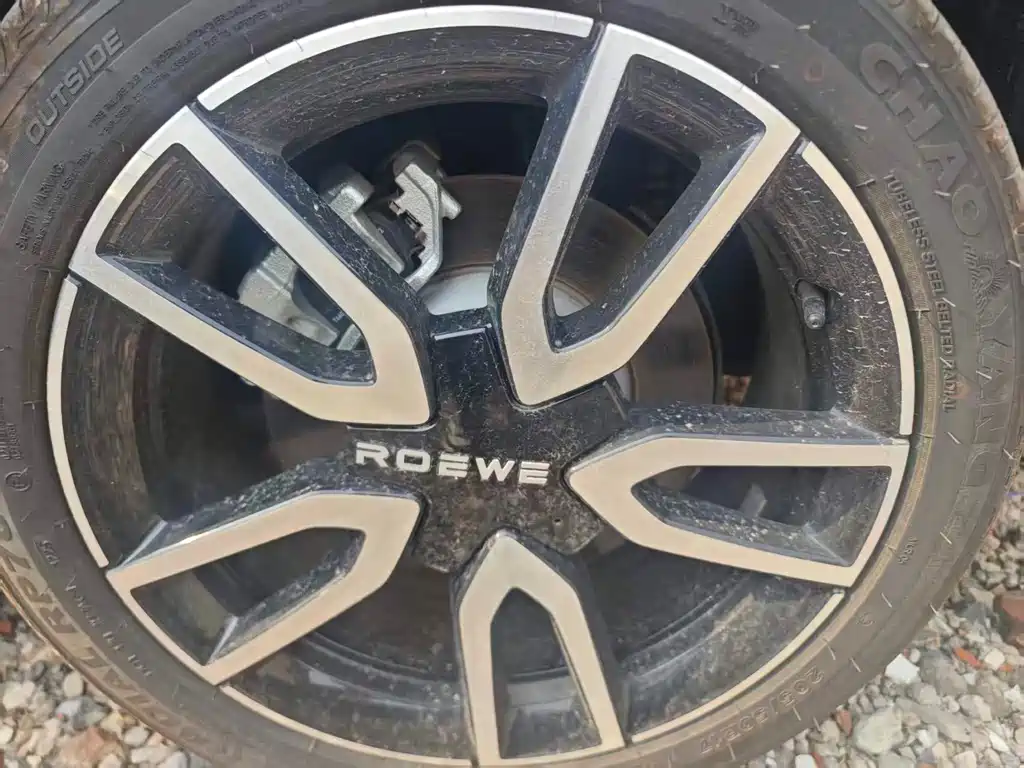 Roewe Young Wai D6 — миниатюра 14