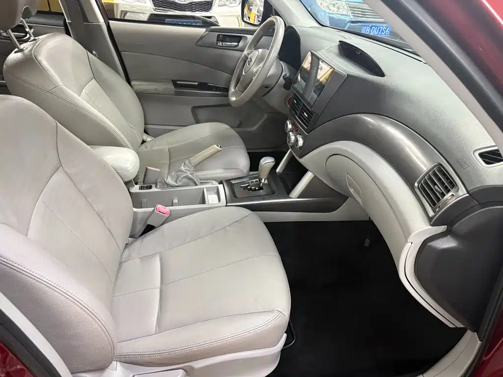 Subaru Forester — миниатюра 11